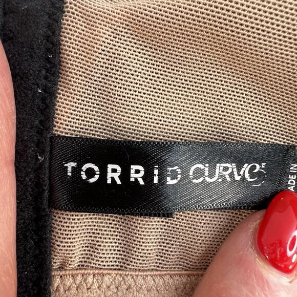 Torrid Curve Size 42DDD Bra Balconette Lightly Lined Underwire 360 Smoothing - Picture 12 of 15